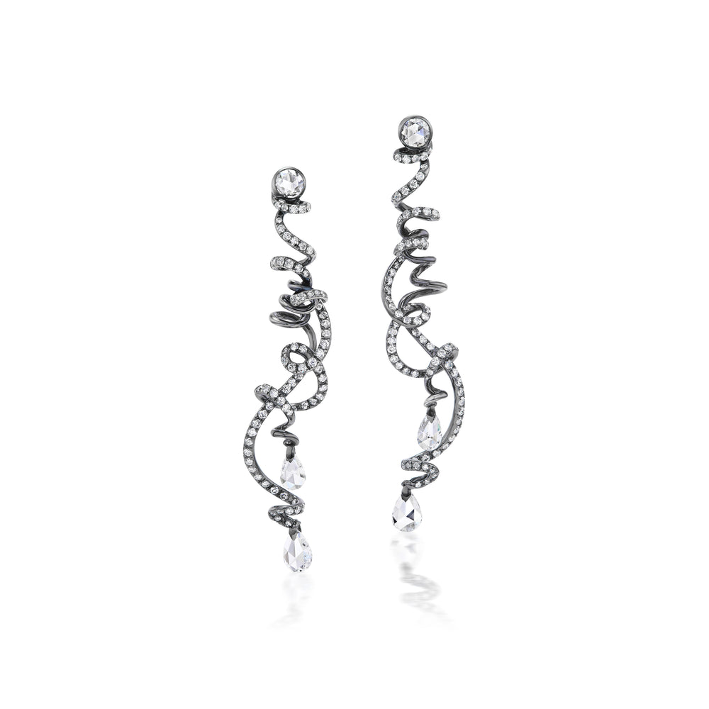 
                
                    Load image into Gallery viewer, URVI EARRINGS
                
            
